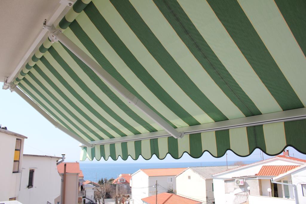 Apartments Bernarda Sumpetar Oda fotoğraf